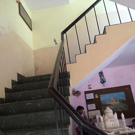 Hotel Viren Plaza Agra  Eksteriør bilde